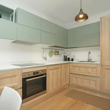 شقة Patty 1 A Modern With Outdoor Kitchen & Terrace In أوماغ